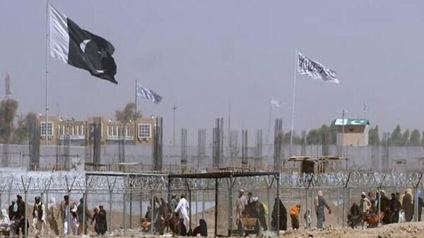 رسانه‌ها گزارش میدهند که بار دیگر درگیری میان نیروهای امارت و نظامیان پاکستانی رخ داده است - اسپوتنیک افغانستان  