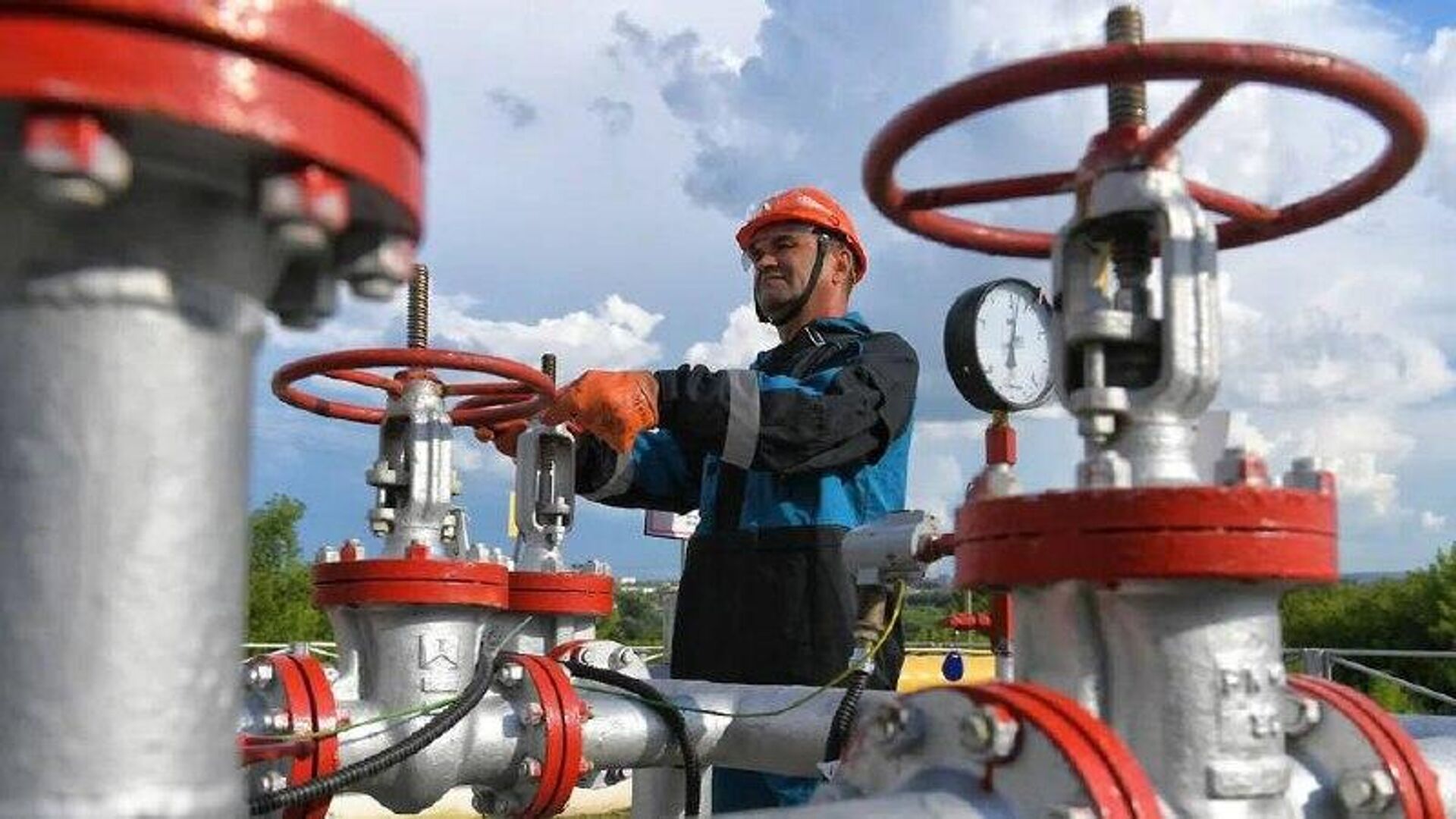 «روسیه در صادرات انرژی مشکل ندارد، هند و چین مارکیت خوبی برای انرژی روسیه است» «روسیه در صادرات انرژی مشکل ندارد، هند و چین مارکیت خوبی برای انرژی روسیه است» - اسپوتنیک افغانستان , 1920, 16.10.2025