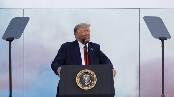 ترامپ گفت که تعدادی از متحدان امریکا در خاورمیانه اعلام کرده اند که اگر حماس توافقنامه صلح را نقض کند، آماده اند نیروی بزرگی به غزه وارد کنند - اسپوتنیک افغانستان  