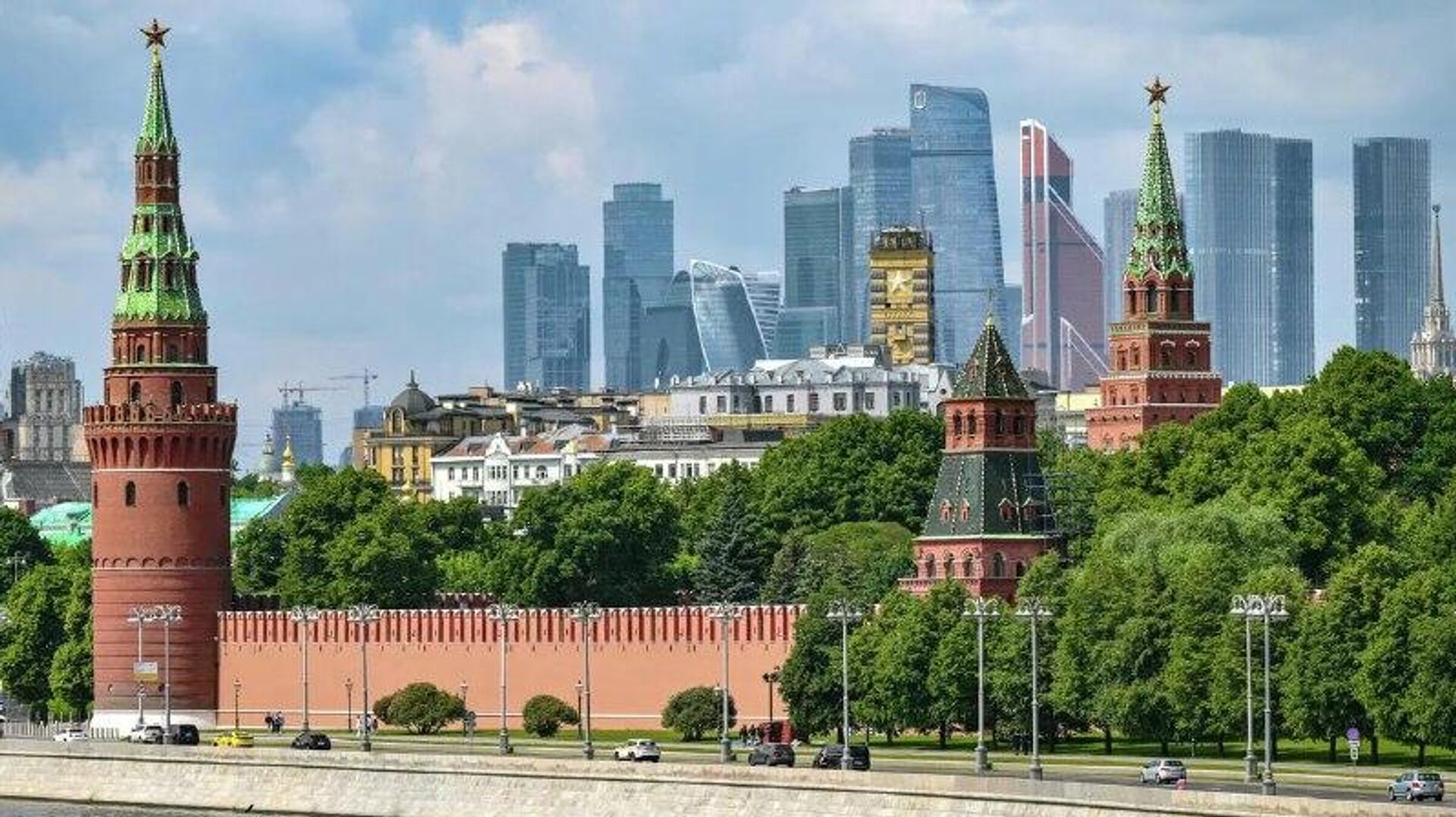 کرملین: وضعیت پیرامون مذاکرات اوکراین را به عنوان یک وقفه بیش از حد طولانی تلقی میکنیم کرملین: وضعیت پیرامون مذاکرات اوکراین را به عنوان یک وقفه بیش از حد طولانی تلقی میکنیم - اسپوتنیک افغانستان , 1920, 24.10.2025