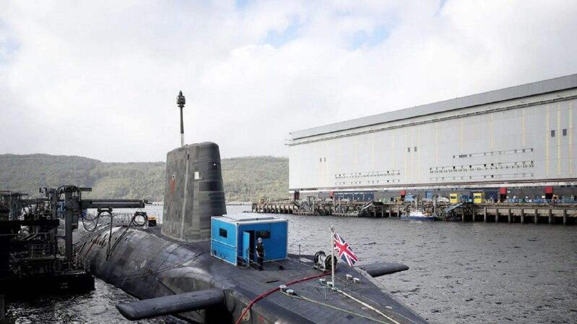 ارتش بریتانیا از دولت خود خواسته است تا سلاحهای هستهای را با آلمان به شریک کند ارتش بریتانیا از دولت خود خواسته است تا سلاحهای هستهای را با آلمان به شریک کند - اسپوتنیک افغانستان , 1920, 26.10.2025