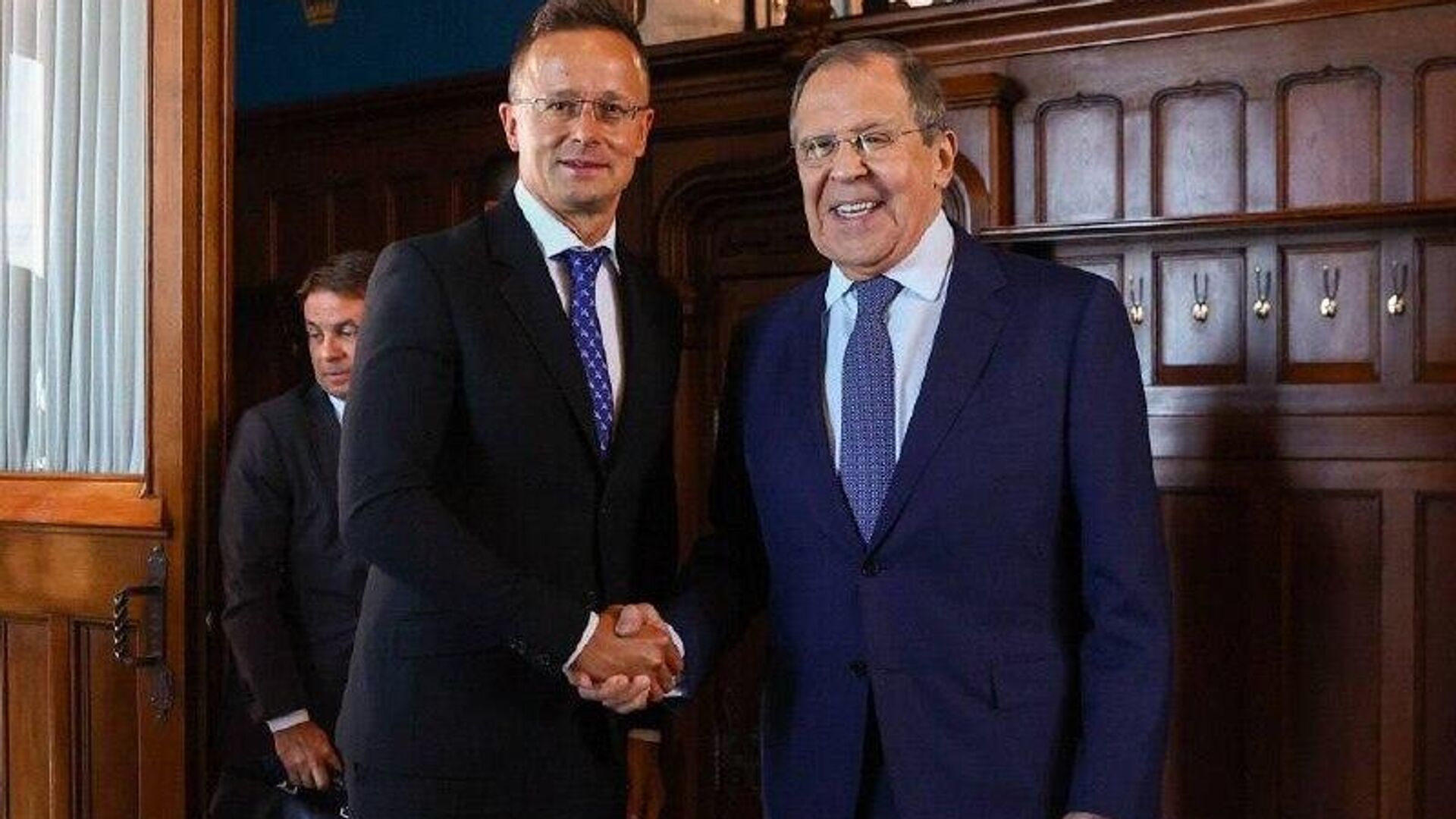 تاکید وزیر خارجه هنگری بر آمادگی کشورش برای میزبانی گفتگوهای روسیه و امریکا تاکید وزیر خارجه هنگری بر آمادگی کشورش برای میزبانی گفتگوهای روسیه و امریکا - اسپوتنیک افغانستان  , 1920, 28.10.2025