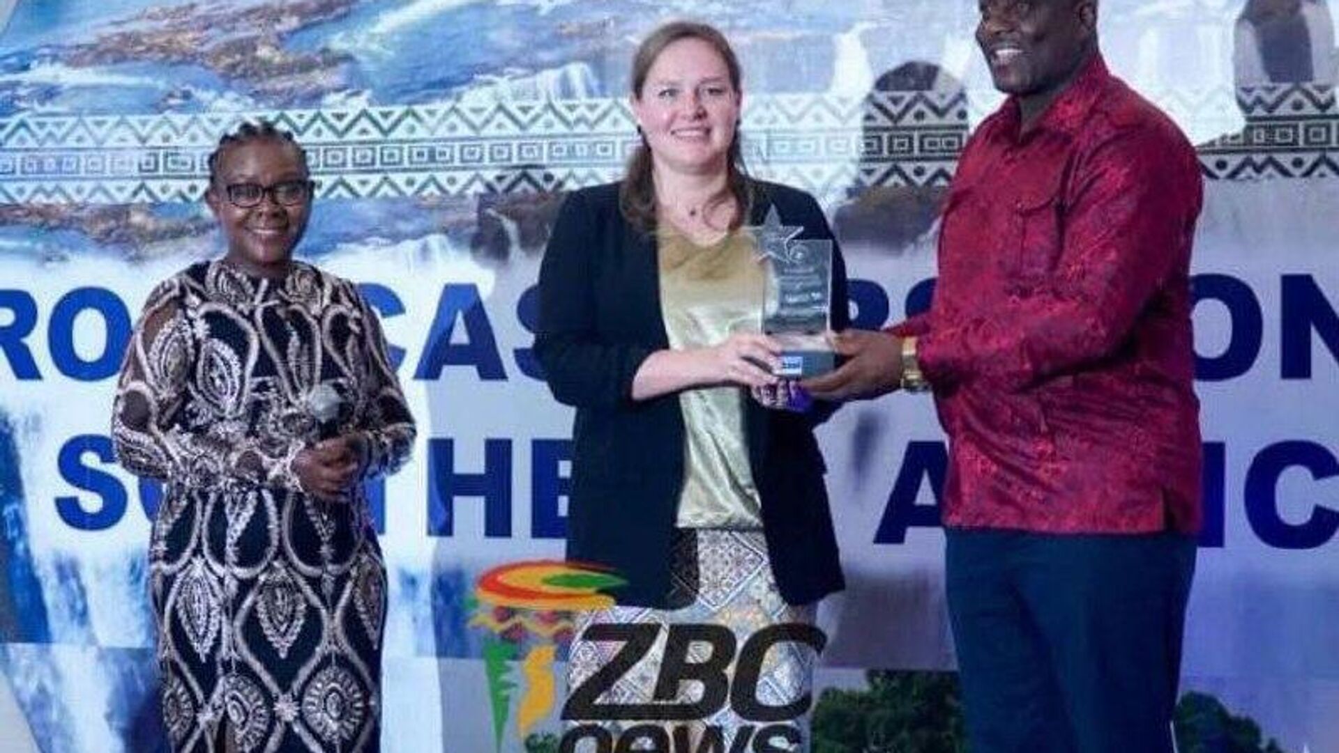 اسپوتنیک افریقا برنده جایزه معتبر مسابقه رسانه ای افریقای جنوبی شد اسپوتنیک افریقا برنده جایزه معتبر مسابقه رسانه ای افریقای جنوبی شد - اسپوتنیک افغانستان , 1920, 30.10.2025