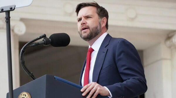 معاون رئیس جمهور آمریکا: ایالات متحده باید هر از گاهی آزمایش‌های هسته‌ای انجام دهد - اسپوتنیک افغانستان  