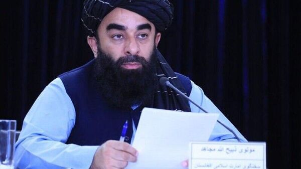 ذبیح الله مجاهد گفت تلاش‌های گسترده کمک‌رسانی به آسیب‌دیدگان زلزله ادامه دارد - اسپوتنیک افغانستان  