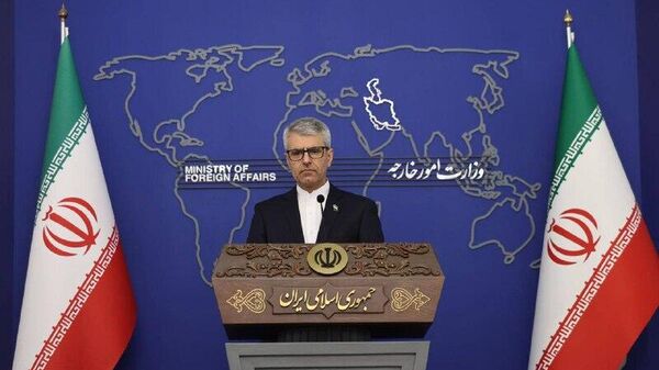 ایران با خانواده‌های قربانیان زلزله شب گذشته ابراز همدردی کرد - اسپوتنیک افغانستان  