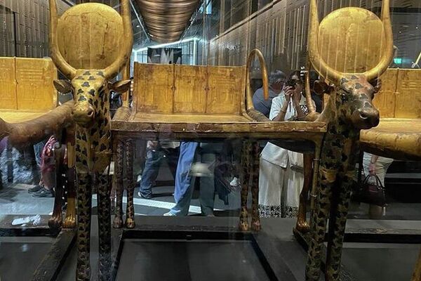 داخل تالار توت عنخ آمون داخل تالار توت عنخ آمون - اسپوتنیک افغانستان