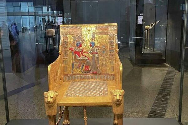 داخل تالار توت عنخ آمون داخل تالار توت عنخ آمون - اسپوتنیک افغانستان