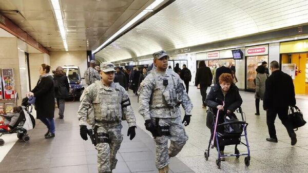 آمریکا ممکن است برای کمک به سفرهای هوایی کنترل‌کنندگان ترافیک هوایی نظامی را استخدام کند - اسپوتنیک افغانستان  