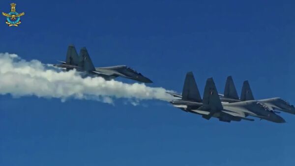 نمایش هوایی نیروی هوایی هند به مناسبت نود و سومین سالگرد تأسیس خود - اسپوتنیک افغانستان  