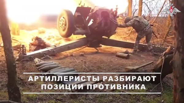 نابودی سنگرها و نیروهای اوکراین در ضربات توپخانه‌ای ارتش 35 روسیه - اسپوتنیک افغانستان  