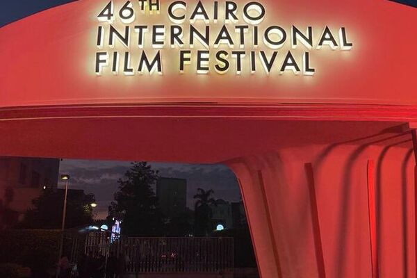 تصاویر اسپوتنیک از افتتاحیه چهل و ششمین جشنواره بینالمللی فیلم قاهره تصاویر اسپوتنیک از افتتاحیه چهل و ششمین جشنواره بینالمللی فیلم قاهره - اسپوتنیک افغانستان