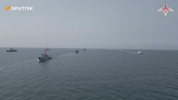 ناوگان دریای خزر روسیه 303 سالگی را جشن می گیرد - اسپوتنیک افغانستان  