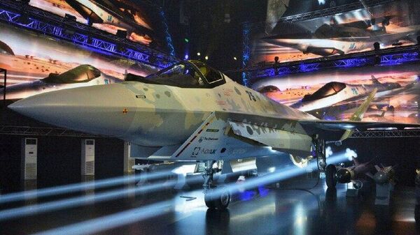 رئیس سرویس پرواز شرکت سوخو گزارش داد که اولین پرواز سو-75 چکمِت در اوایل سال 2026 انجام خواهد شد - اسپوتنیک افغانستان  