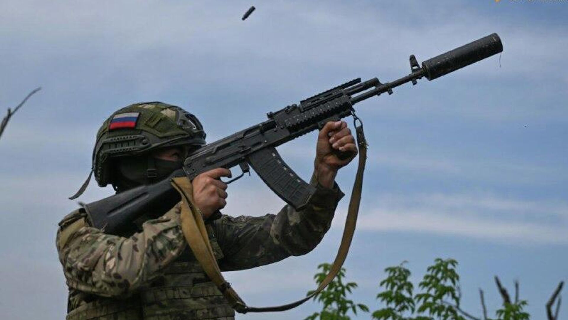 نیروهای مسلح روسیه: یگانهای ارتش اوکراین در محور خارکف نابود شدند نیروهای مسلح روسیه: یگانهای ارتش اوکراین در محور خارکف نابود شدند - اسپوتنیک افغانستان , 1920, 19.11.2025