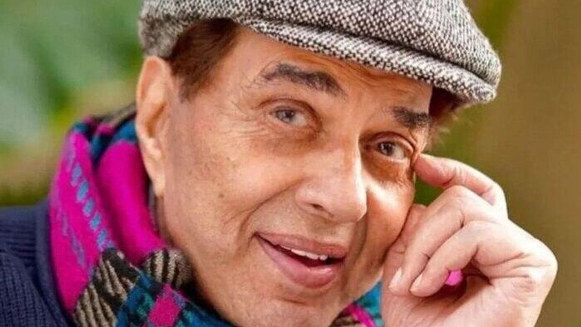 درمندرا، «ابرمرد» بالیوود و بازیگر فیلم شعله در سن 89 سالگی درگذشت درمندرا، «ابرمرد» بالیوود و بازیگر فیلم شعله در سن 89 سالگی درگذشت - اسپوتنیک افغانستان , 1920, 24.11.2025