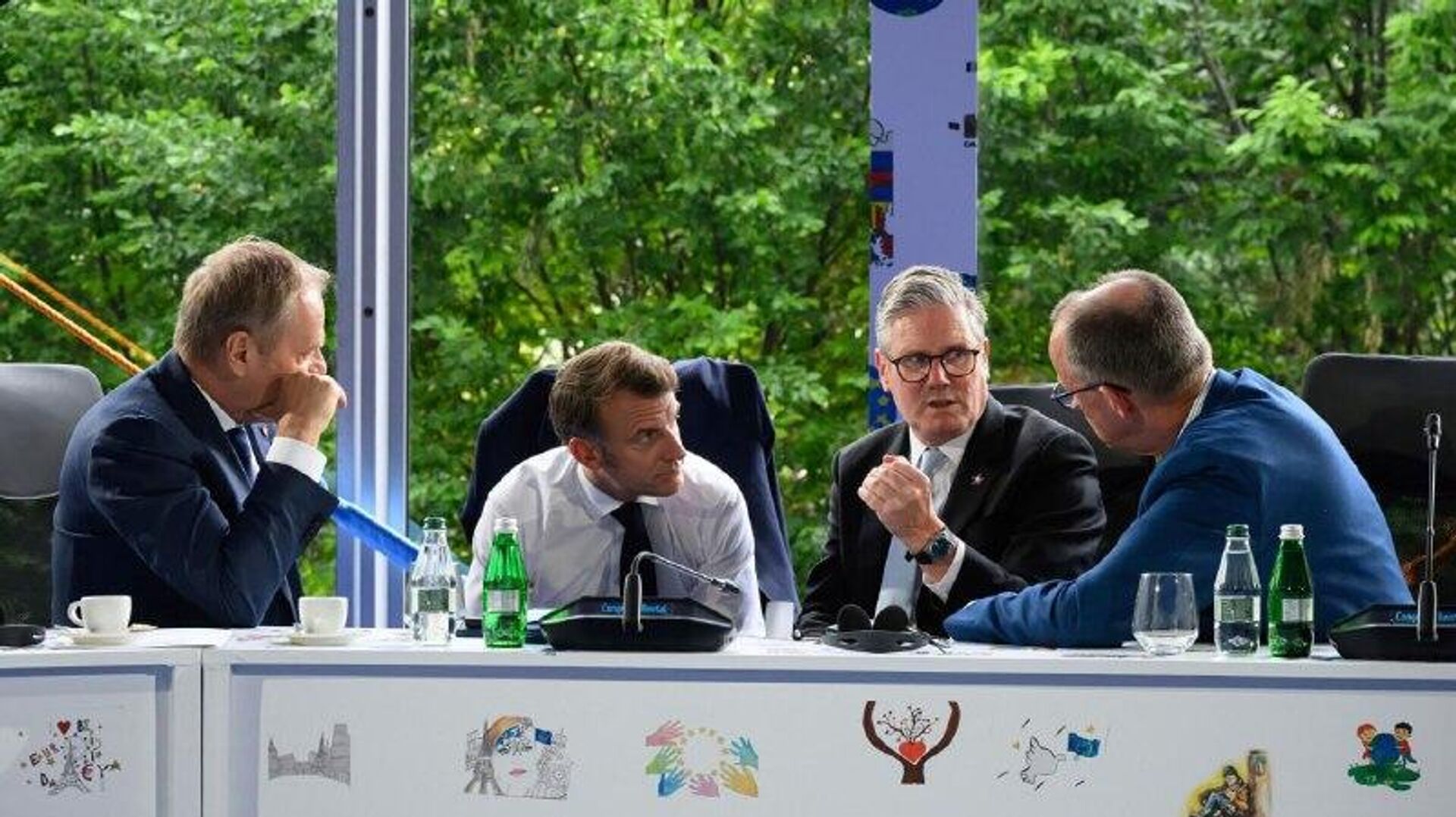 طرح اتحادیه اروپا برای اوکراین: طرحی ناموفق با هدف طولانیتر کردن جنگ نیابتی با روسیه طرح اتحادیه اروپا برای اوکراین: طرحی ناموفق با هدف طولانیتر کردن جنگ نیابتی با روسیه - اسپوتنیک افغانستان , 1920, 24.11.2025