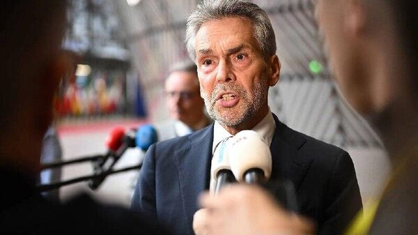 نخست وزیر هالند، اعلام کرد که اتحادیه اروپا هیچ طرح جایگزینی برای اوکراین ندارد - اسپوتنیک افغانستان  