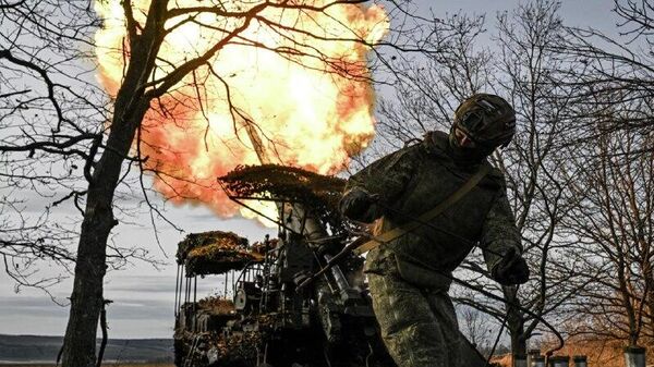 وزارت دفاع روسیه از حمله با موشک‌های کینژال به تأسیسات نظامی-صنعتی و انرژی اوکراین خبر داد - اسپوتنیک افغانستان  