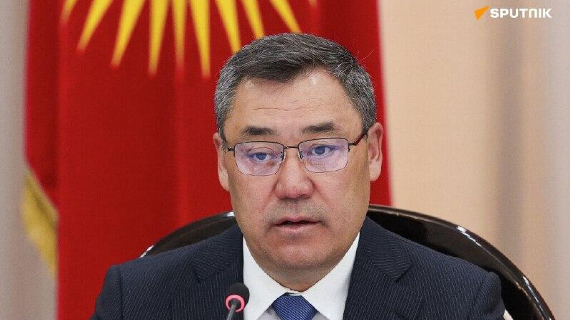 پیوندهای قرقیزستان با مسکو ارزشمند و پایدار است پیوندهای قرقیزستان با مسکو ارزشمند و پایدار است - اسپوتنیک افغانستان , 1920, 26.11.2025