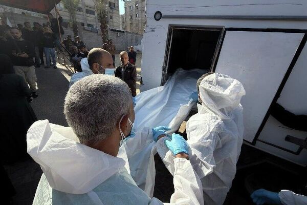 غزه 15 جسد دیگر را از طریق صلیب سرخ تحویل گرفت - اسپوتنیک افغانستان  