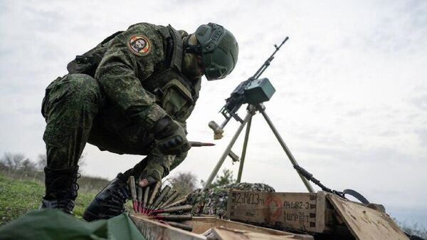 کارشناس نظامی: اوکراین و اروپا در برابر ابتکارات صلح آمریکا مقاومت می‌کنند، اما واقعیت میدان نبرد در حال آشکار شدن است - اسپوتنیک افغانستان  