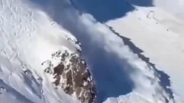 گرفتار شدن هشت گردشگر به بهمن در اتریش - اسپوتنیک افغانستان  