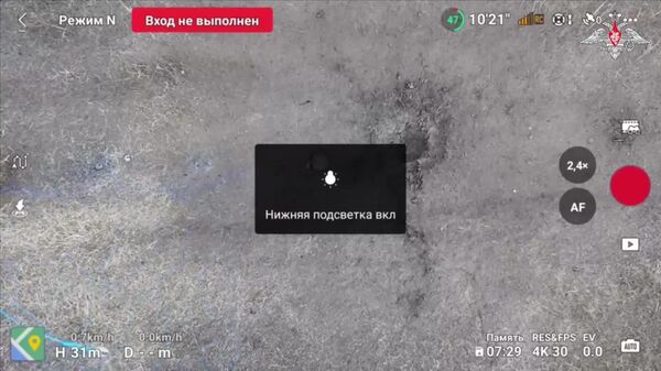 گروه رزمی دنیپر روسیه مسیرهای پیشروی نیروها و تجهیزات در پیرامون زاپروژیا را زمین‌گشایی می‌کند - اسپوتنیک افغانستان  