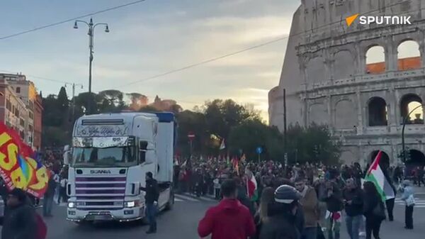راهپیمایی گسترده پشتیبانان فلسطین در رم با حضور ده‌ها هزار نفر - اسپوتنیک افغانستان  