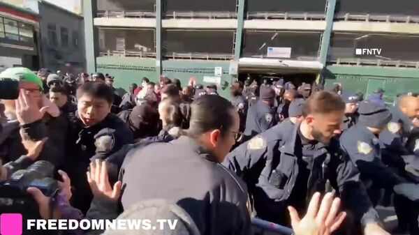 درگیری فعالان چپ‌گرا با مأموران مهاجرت در نیویارک - اسپوتنیک افغانستان  