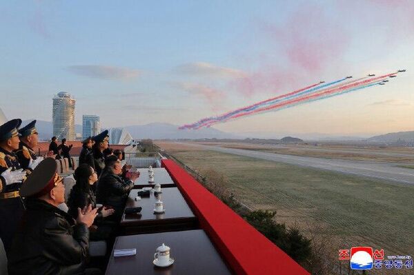 کیم جونگ اون: نیروی هوایی کوریای شمالی به تجهیزات استراتژیک جدید مجهز می‌شود - اسپوتنیک افغانستان  
