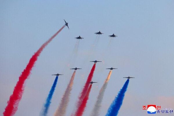 کیم جونگ اون: نیروی هوایی کوریای شمالی به تجهیزات استراتژیک جدید مجهز می‌شود - اسپوتنیک افغانستان  