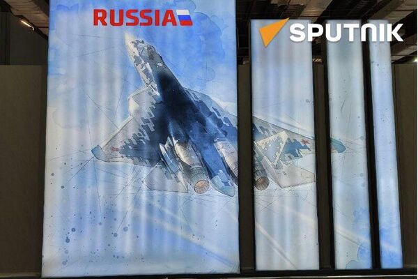 روس آبرون اکسپورت با آمادگی کامل به نمایش سلاح‌های روسی و عقد قرارداد به نمایشگاه تسلیحات مصر می‌رود - اسپوتنیک افغانستان  