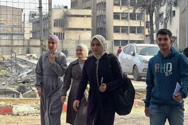 بازگشت دانشجویان به دانشگاه غزه پس از دو سال بازگشت دانشجویان به دانشگاه غزه پس از دو سال - اسپوتنیک افغانستان