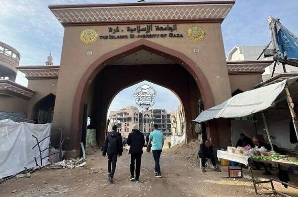 بازگشت دانشجویان به دانشگاه غزه پس از دو سال بازگشت دانشجویان به دانشگاه غزه پس از دو سال - اسپوتنیک افغانستان