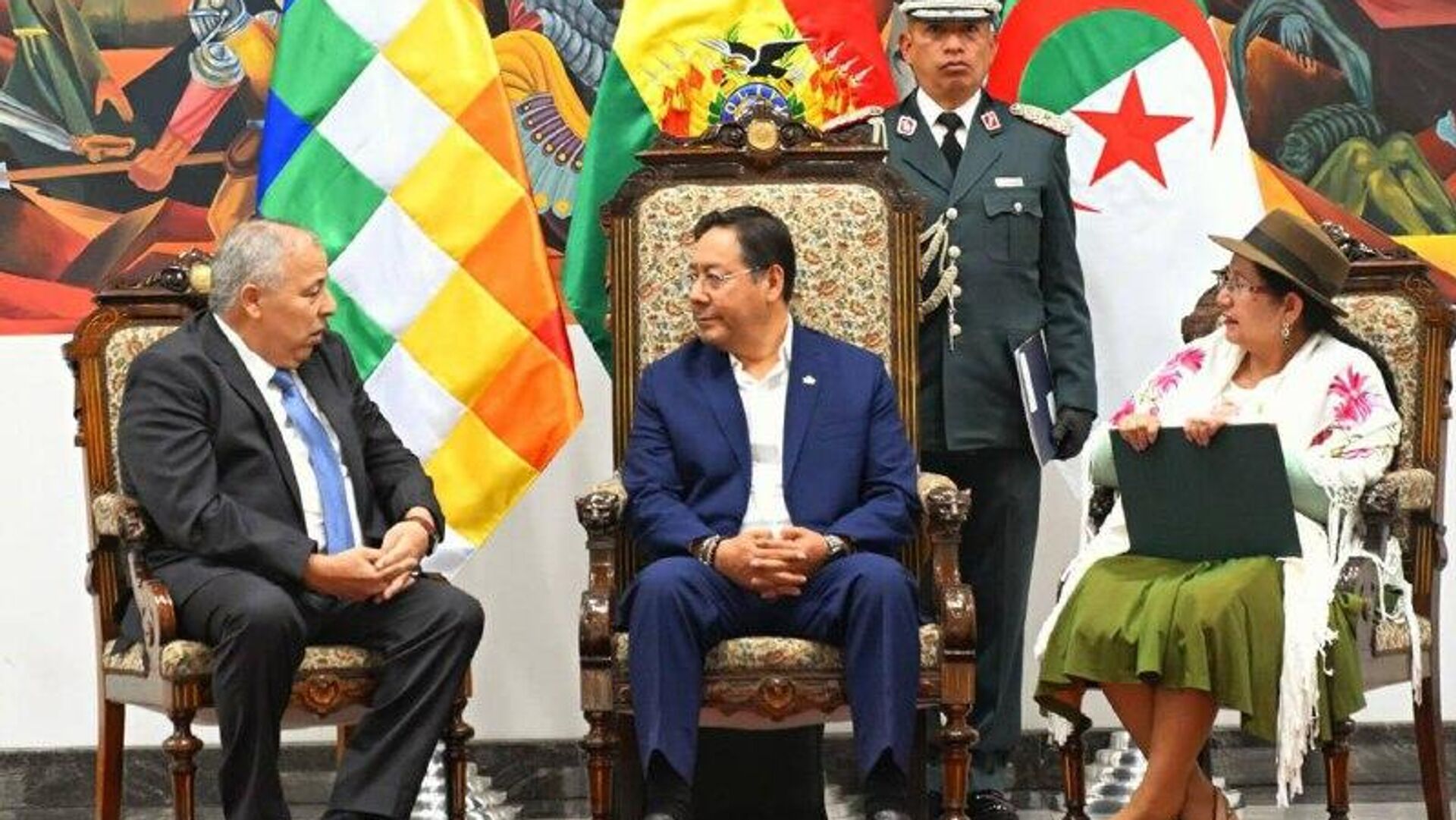 رئیس جمهور سابق بولیوی، دستگیر شد رئیس جمهور سابق بولیوی، دستگیر شد - اسپوتنیک افغانستان , 1920, 11.12.2025