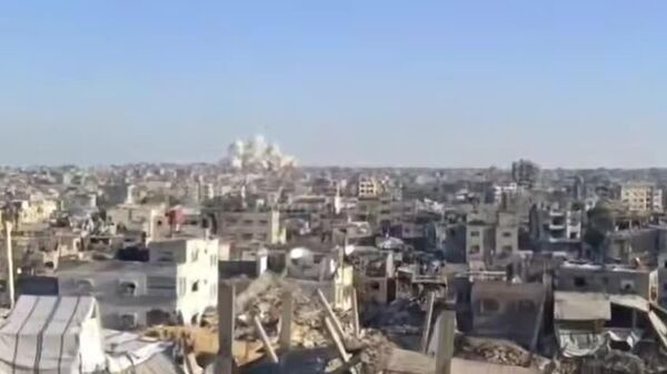 نوار دیداری از انفجار خانه‌ها از سوی نیروهای اسرائیلی در خان‌یونس - اسپوتنیک افغانستان  