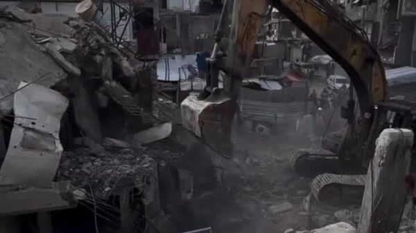 آغاز عملیات امدادگران غزه برای بازیابی جسدها از زیر آوارها با وجود کمبود تجهیزات - اسپوتنیک افغانستان  