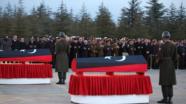 مراسم یادبود نظامی در انقره برای کشته‌شدگان رویداد هوایی نظامیان لیبیایی در ترکیه - اسپوتنیک افغانستان  