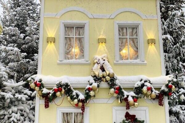 نگاره های از خودنمایی افسانه برفی در کنار تئاتر بولشوی مسکو - اسپوتنیک افغانستان  