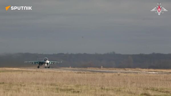 حمله جنگنده روسی به مواضع نیروهای اوکراینی - اسپوتنیک افغانستان  