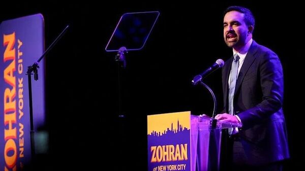 شهردار نیویارک: عملیات امریکا در ونزوئلا «تلاشی آشکار برای تغییر رژیم» و نقض قوانین فدرال و بین‌المللی است - اسپوتنیک افغانستان  