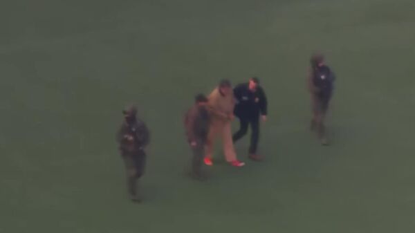 نیکولاس مادورو با هلیکوپتر برای حضور در دادگاه منتقل می شود - اسپوتنیک افغانستان  