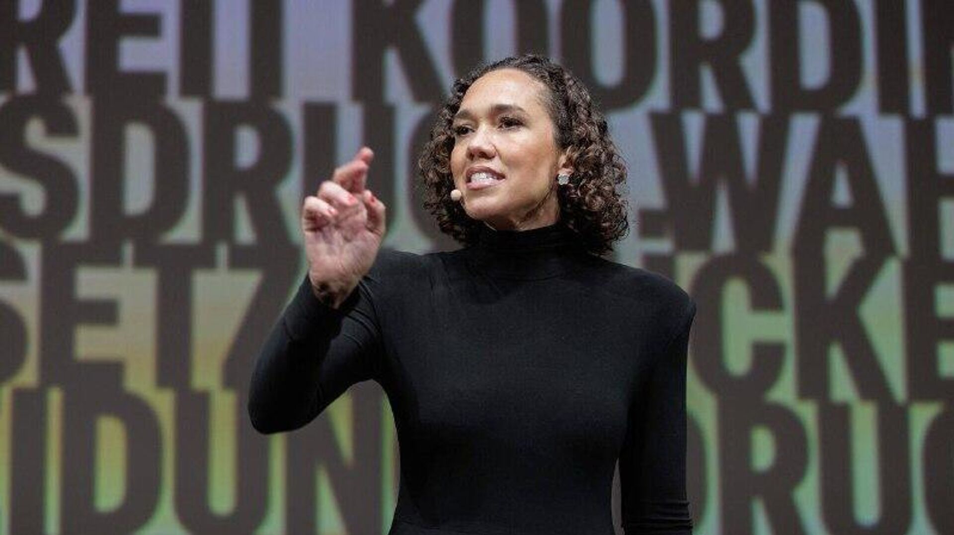 شرط بستن دبیرکل حزب دموکرات آزاد آلمان برای برنده شدن در انتخابات پارلمانی شرط بستن دبیرکل حزب دموکرات آزاد آلمان برای برنده شدن در انتخابات پارلمانی - اسپوتنیک افغانستان , 1920, 08.01.2026