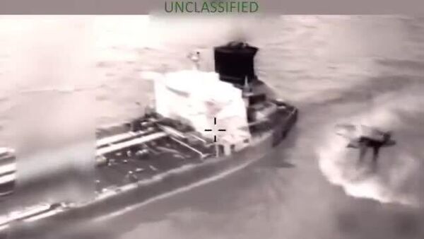 ارتش ایالات متحده امریکا تصاویری از تصرف کشتی Olina در منطقه کارائیب در سواحل ترینداد و توباگو را منتشر کرده است - اسپوتنیک افغانستان  