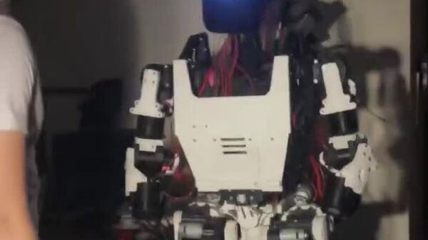 شرکت هندی Vanar Robots از اولین ربات انسان‌نمای خود رونمایی کرد - اسپوتنیک افغانستان  