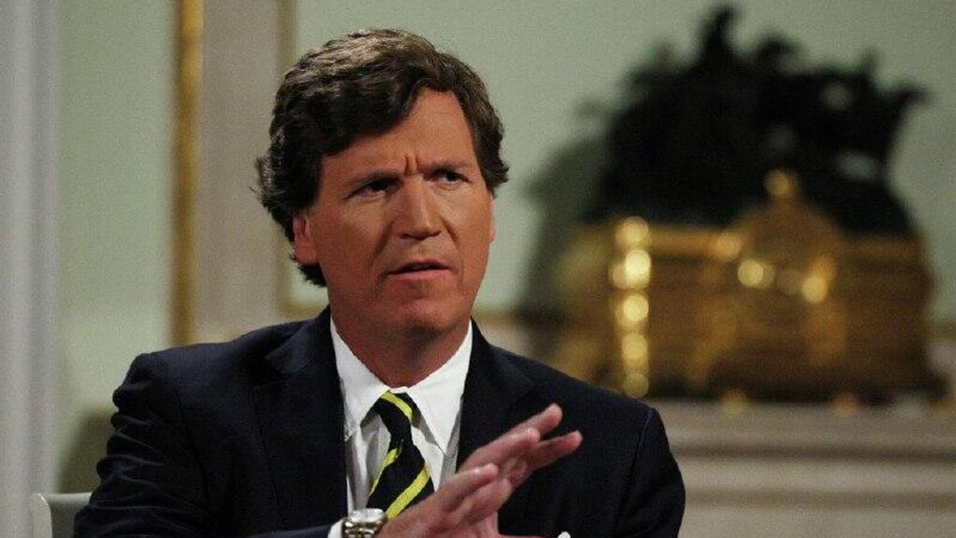 دوگانگی در سیاست خارجی: تحلیل تاکر کارلسون از معیارهای دوگانه غرب در برابر روسیه و امریکا دوگانگی در سیاست خارجی: تحلیل تاکر کارلسون از معیارهای دوگانه غرب در برابر روسیه و امریکا - اسپوتنیک افغانستان , 1920, 14.01.2026