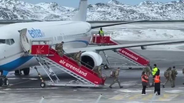 ورود 13 سرباز آلمانی به گرینلند برای مشارکت در یک مأموریت شناسایی - اسپوتنیک افغانستان  