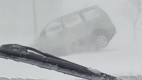 مورترها در جزایر کوریل به دلیل بارش برف گیرمانده ‌اند - اسپوتنیک افغانستان  