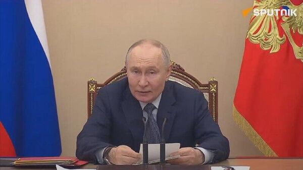 پوتین: فشارهای غرب نتوانست صادرات نظامی روسیه را متوقف کند - اسپوتنیک افغانستان  